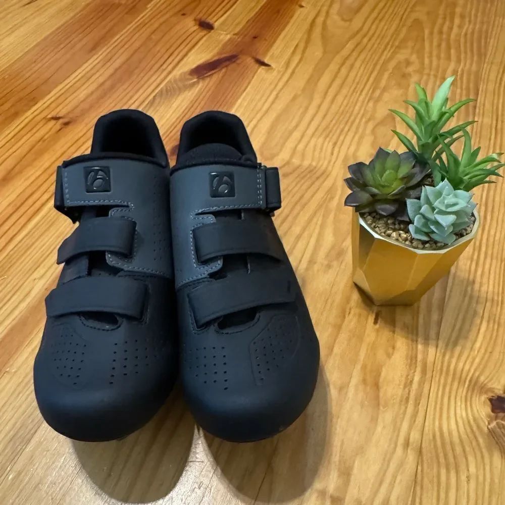 Bontrager Starvos Road Cycling Shoes EU 45 US US 12M/13W 3-bolt NEW